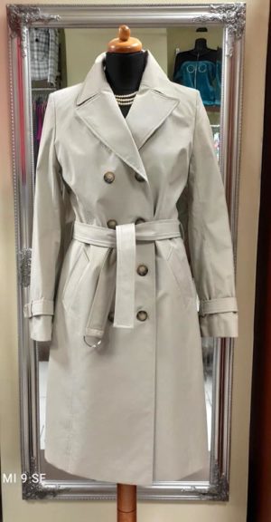 Beżowy płaszcz trencz Szulist m519