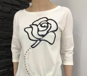 Bluzka z różą ecru Midori