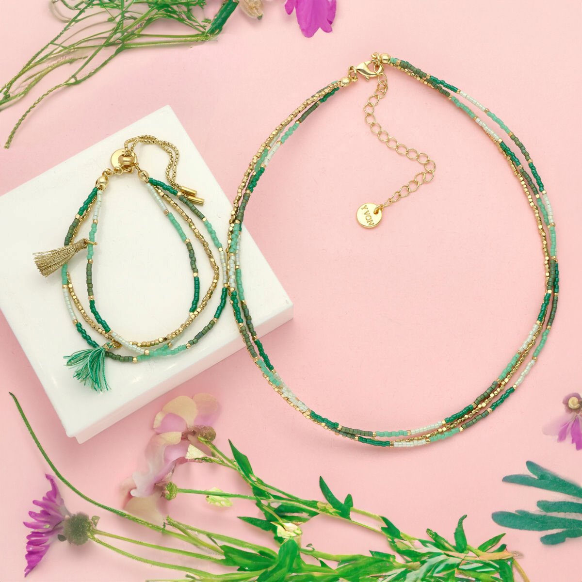 Bransoleta z pozłacanego mosiądzu i koralików Miyuki zielona YVON - obrazek 2