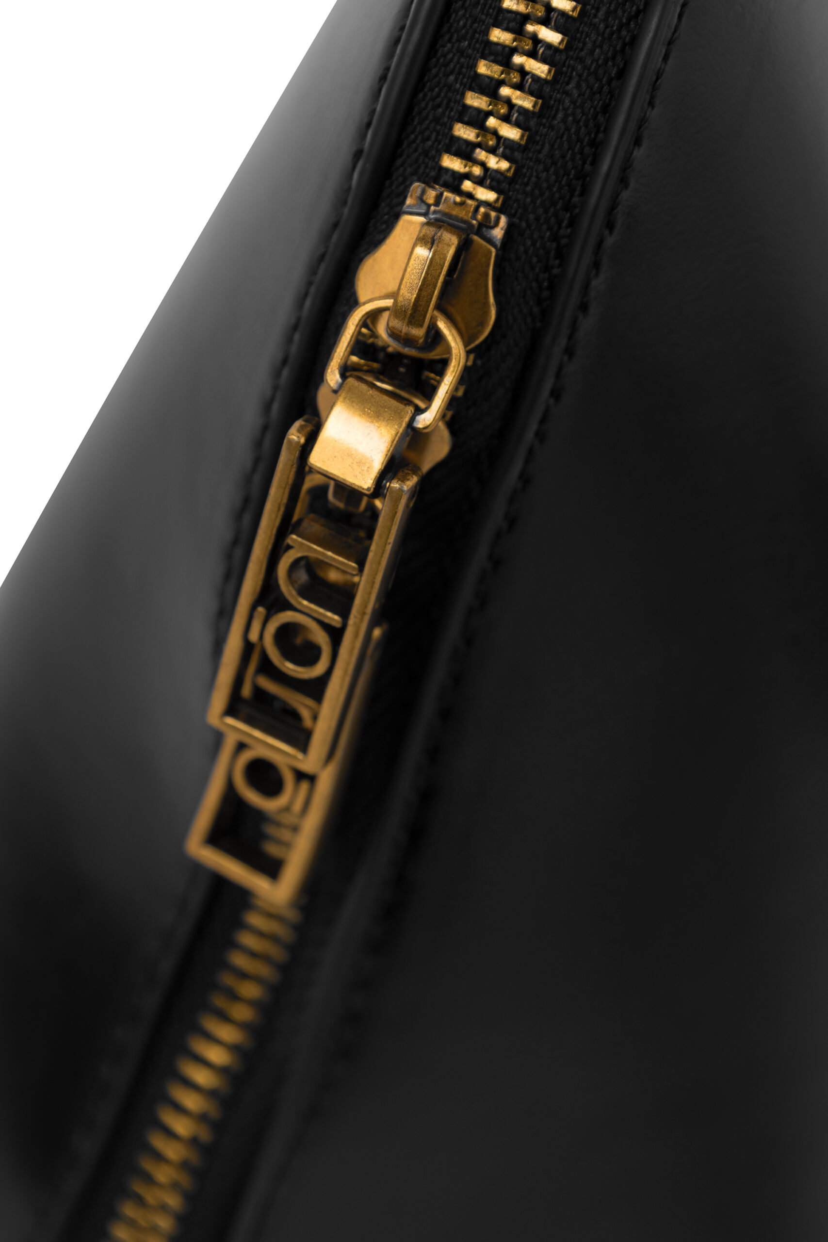 Elegancka torebka na ramię Nobo czarna NBAG-R3132-C020 - obrazek 8