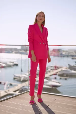 Garnitur damski w kolorze amarantowym EZURI