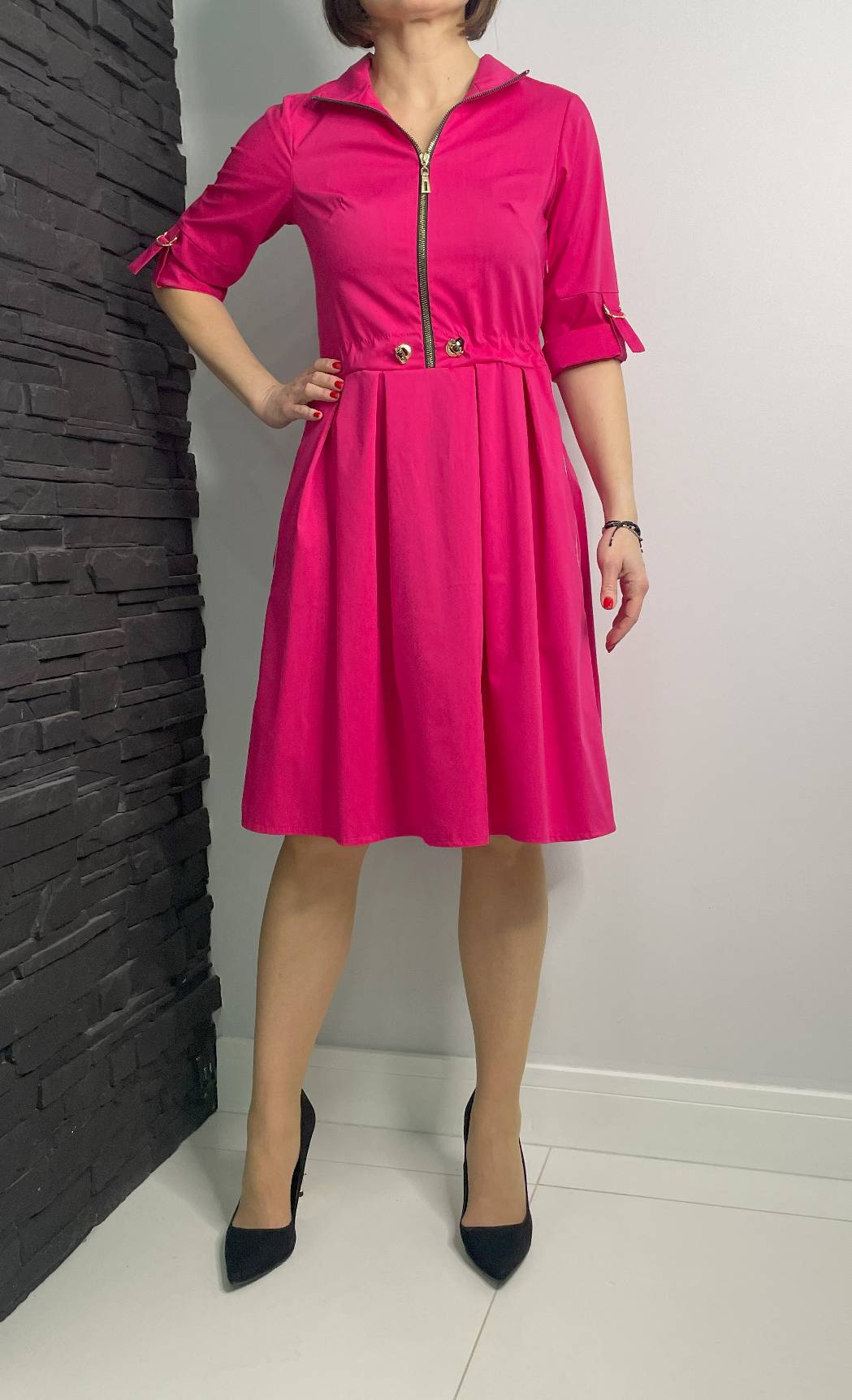 Sukienka Anabella fuksja Midori Feminine Fashion