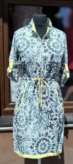 Sukienka Ilonka biało szałwiowa Midori Feminine Fashion