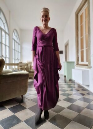 Sukienka Rogi jagodowa marki "Ryba Jestem Inna"