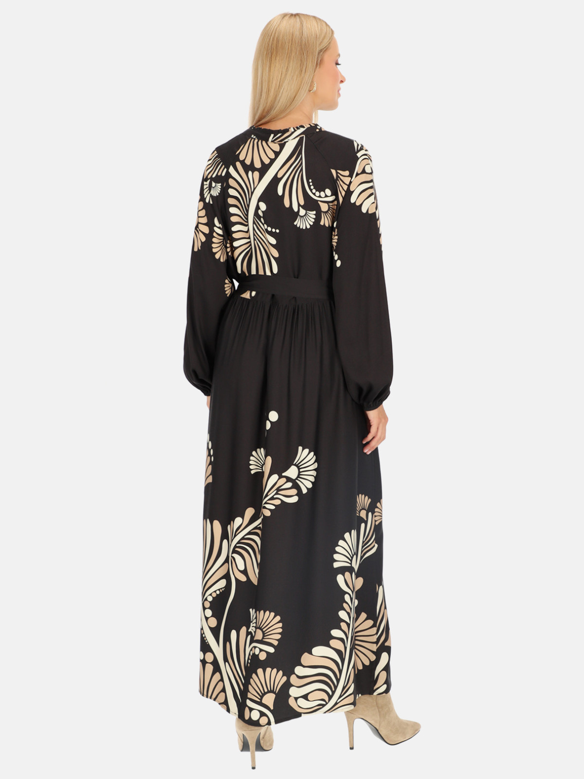 Czarna sukienka maxi motywem roślinnym Smashed Lemon 24532 - obrazek 6