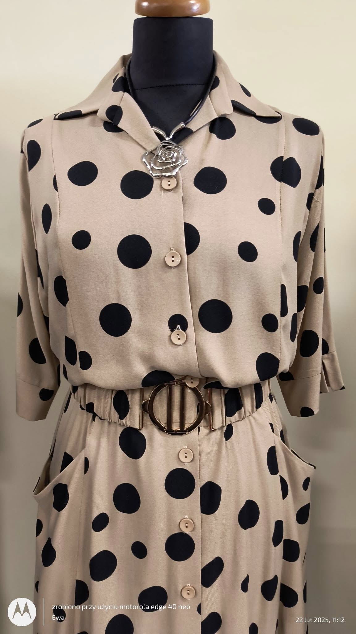 Wiskozowa rozpinana szmizjerka beżowa w czarne grochy Salsa - obrazek 3