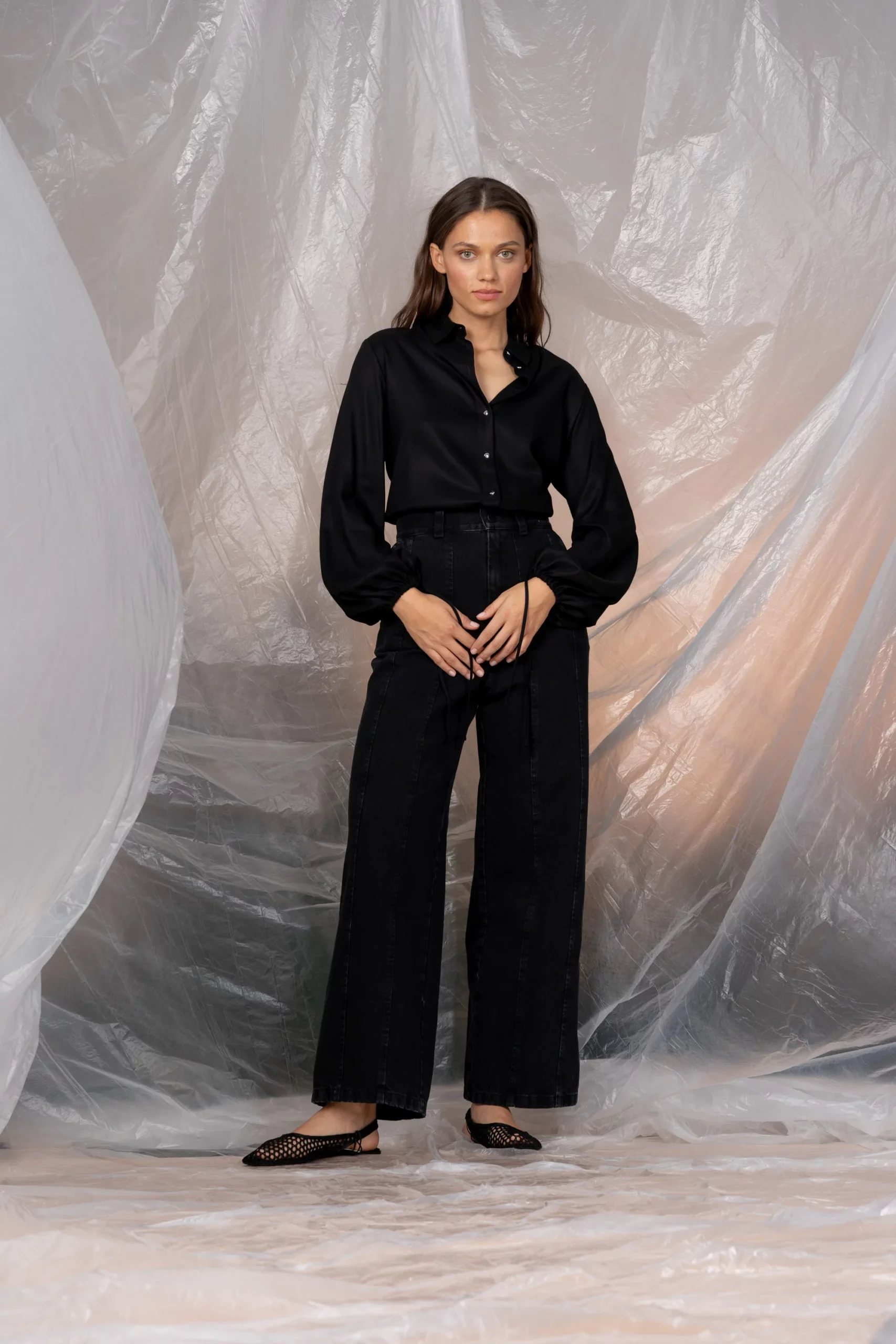 Czarna koszula z szerokimi rękawami - FONNO Cotton Club - obrazek 2