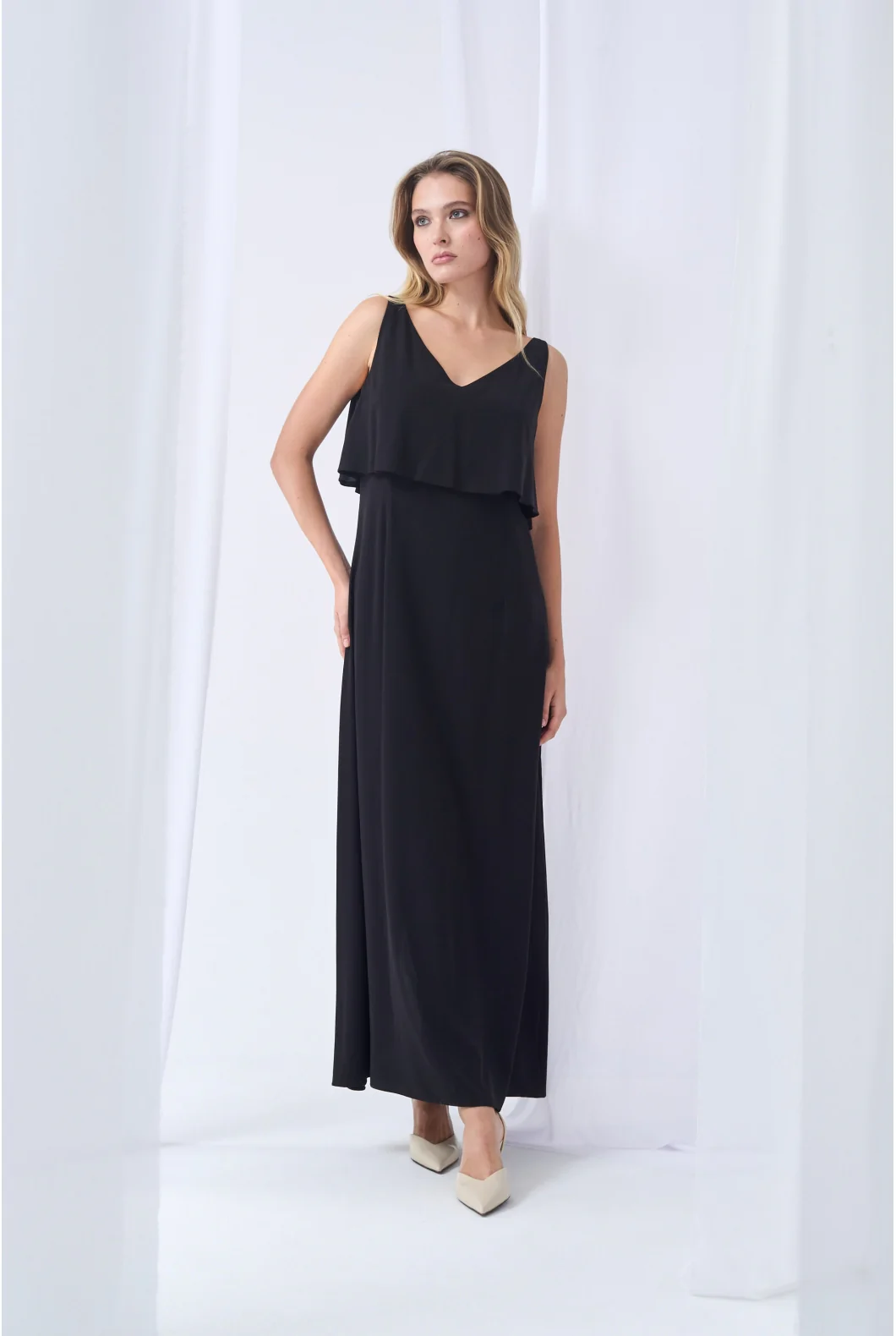 Czarna sukienka z falbaną - TAJA 55B/484/980 Cotton Club