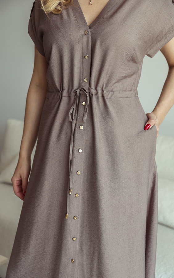 Sukienka Hugette kawowa Kaskada Fashion - obrazek 4