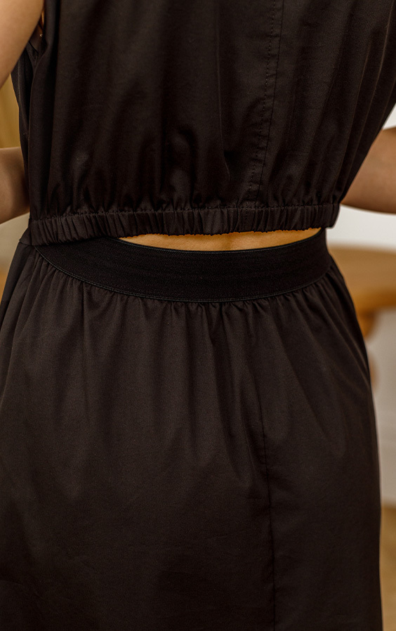 Sukienka Olive czarna Kaskada Fashion - obrazek 4