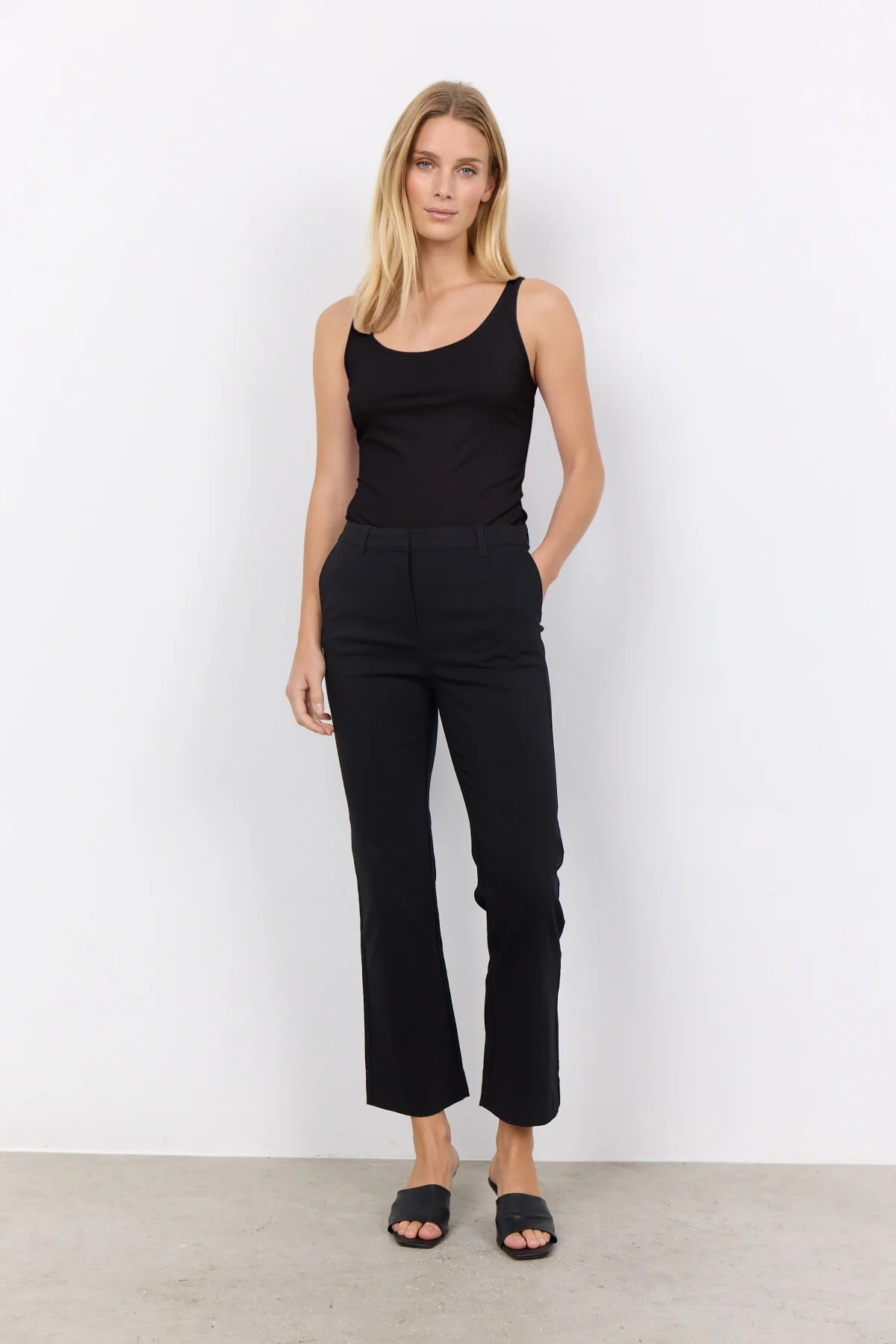 Spodnie damskie czarne Soyaconcept Lilly 49-B - obrazek 6