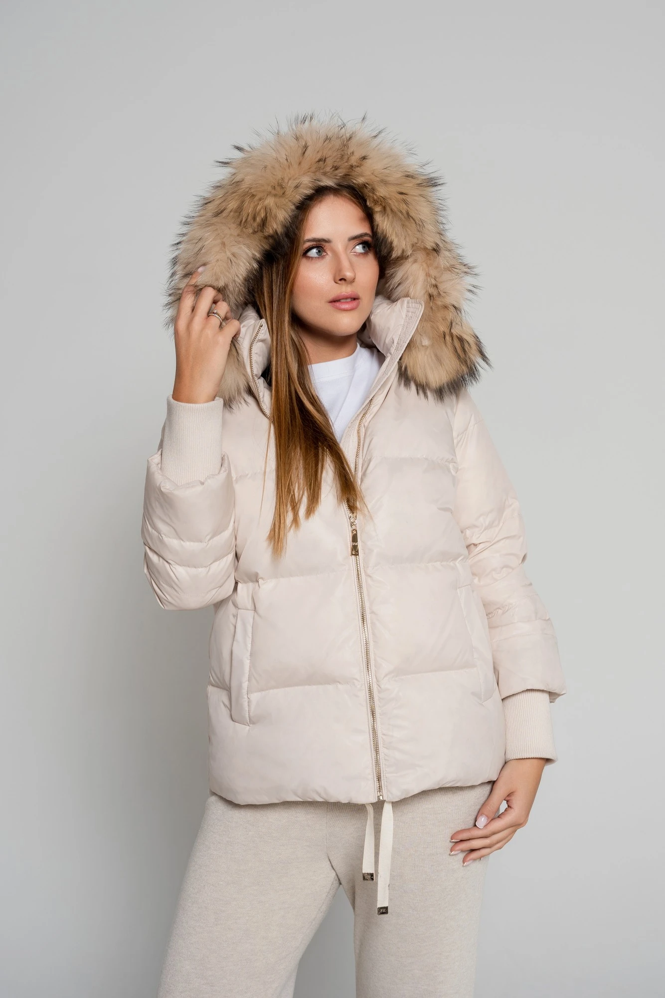 Damska kurtka puchowa kremowa Fratelli