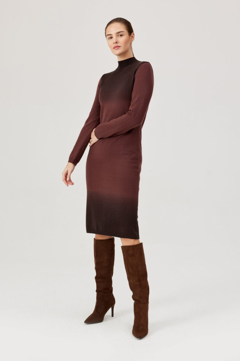 Długa dzianinowa sukienka FÉRIA z efektem ombre - obrazek 3