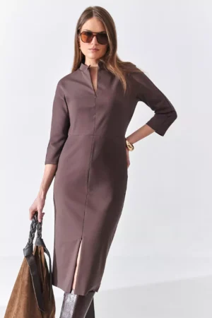 Czekoladowa sukienka dzianinowa Raven Ezuri