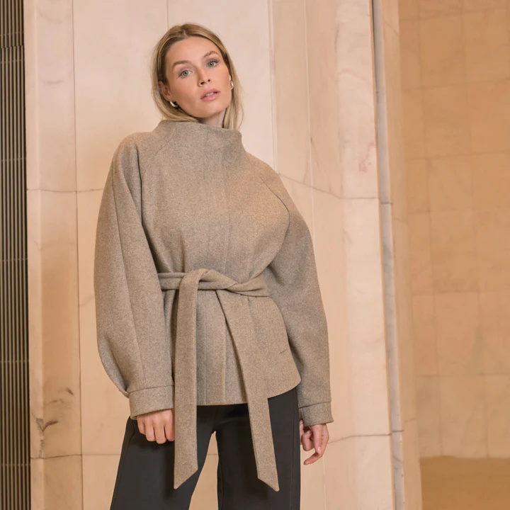 Krótki wiązany płaszcz damski Cornelia Toffi Rino&Pelle - obrazek 7