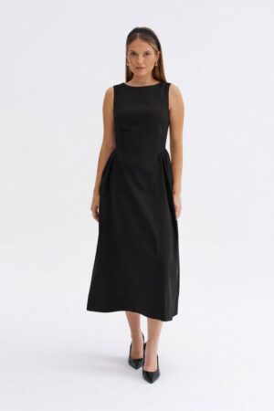 Czarna sukienka midi NOIR Ezuri